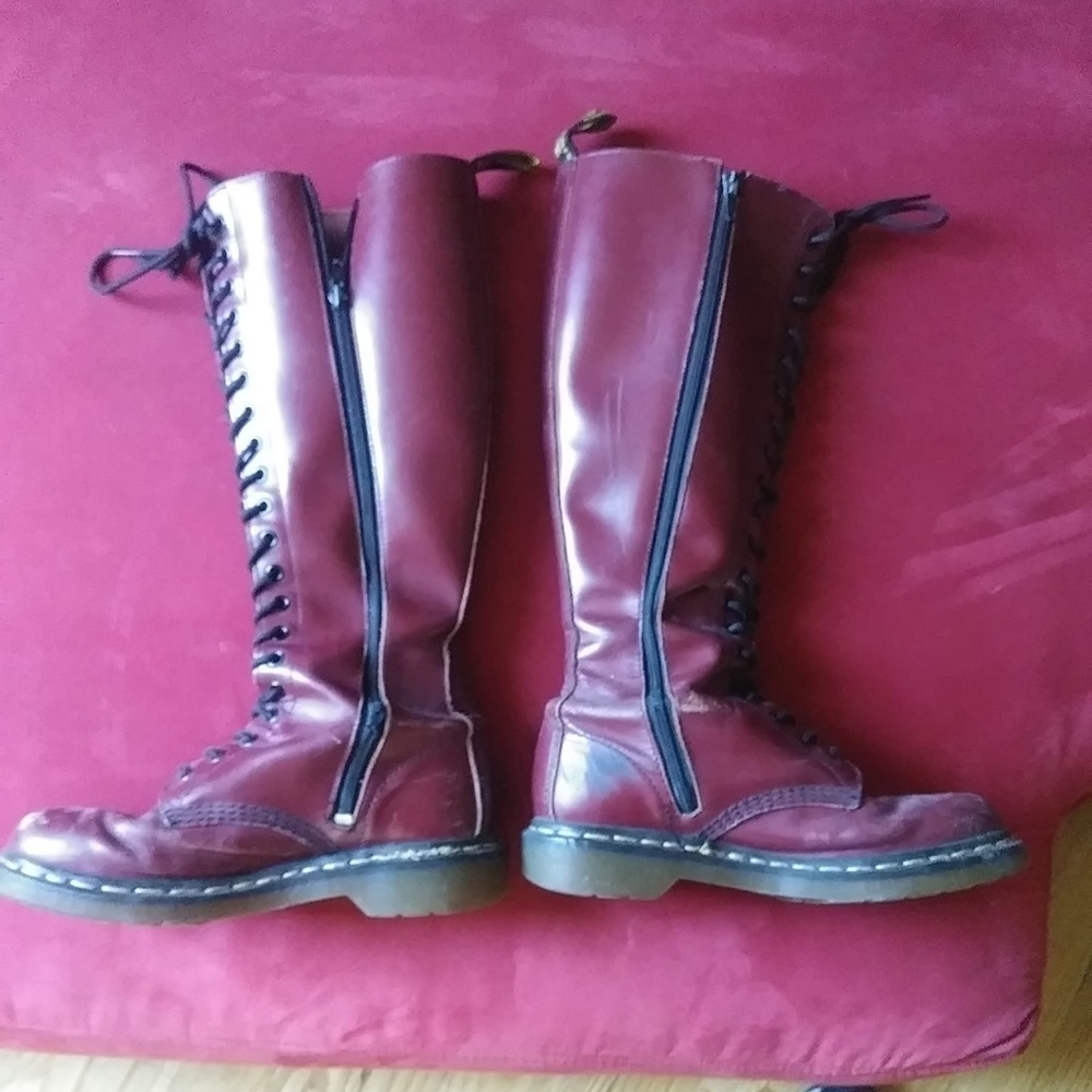 20 eye Oxblood, Red, Maroon, Doc Martens
